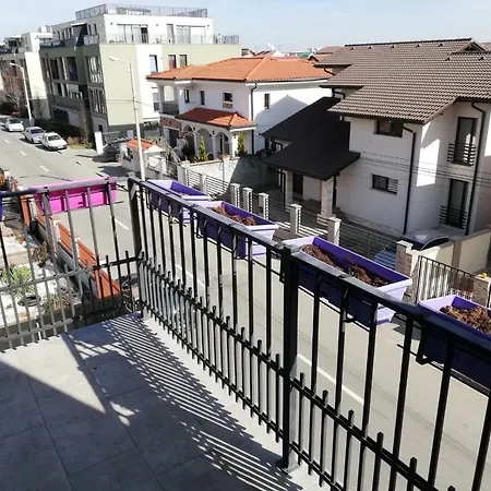 Ama Apartment