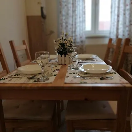 Apartament Ama *